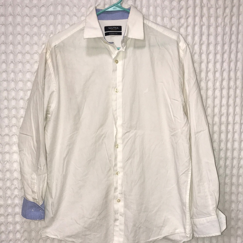 Men’s  white Nautica button down size 15 32/33